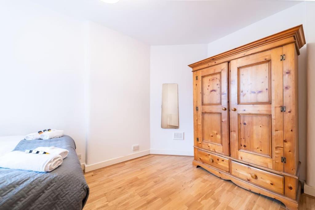 Beautiful One Bedroom Flat In Tavistock Place London Exterior foto